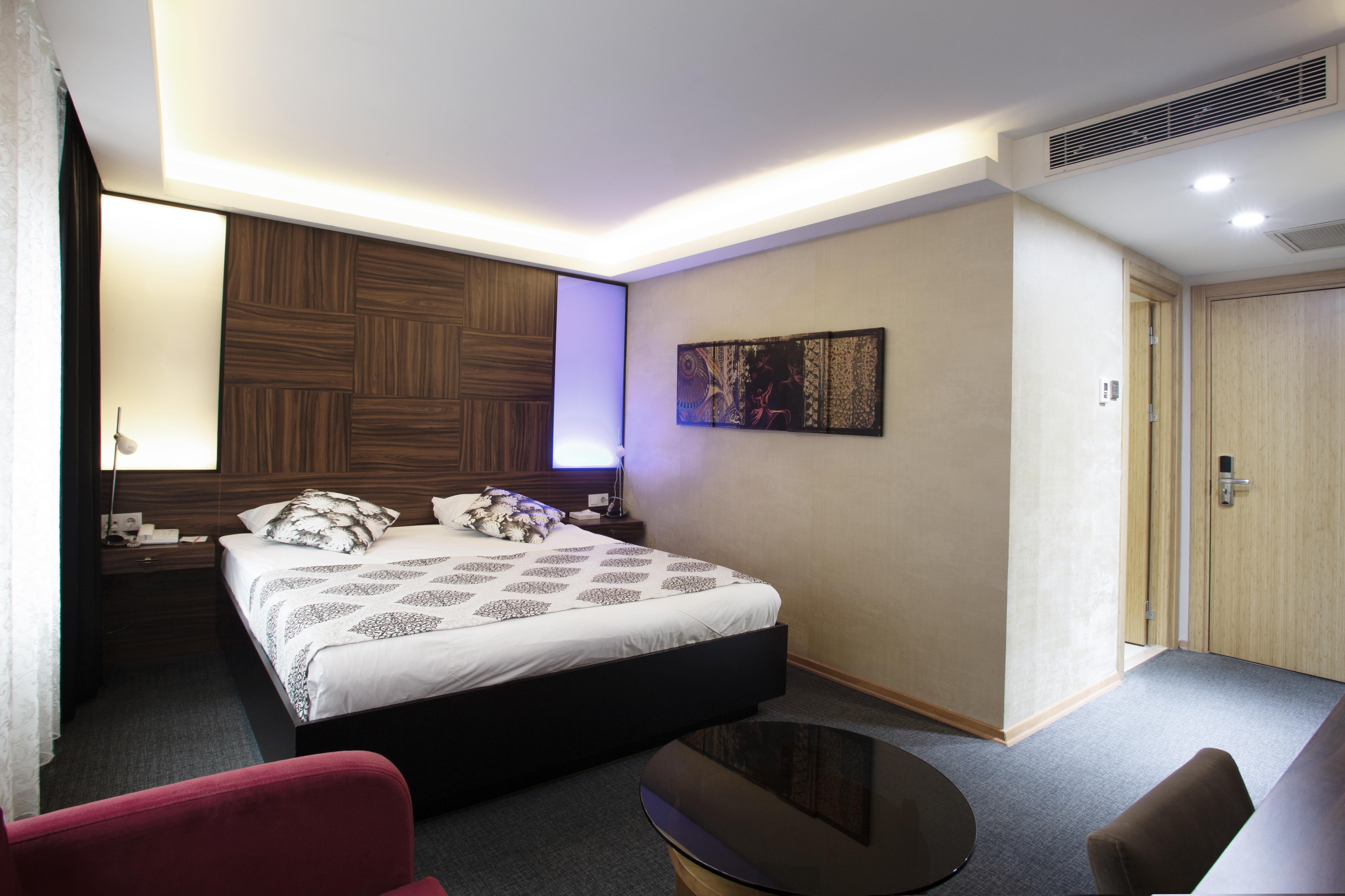 P Galata Hotel - Special Category Стамбул Екстер'єр фото