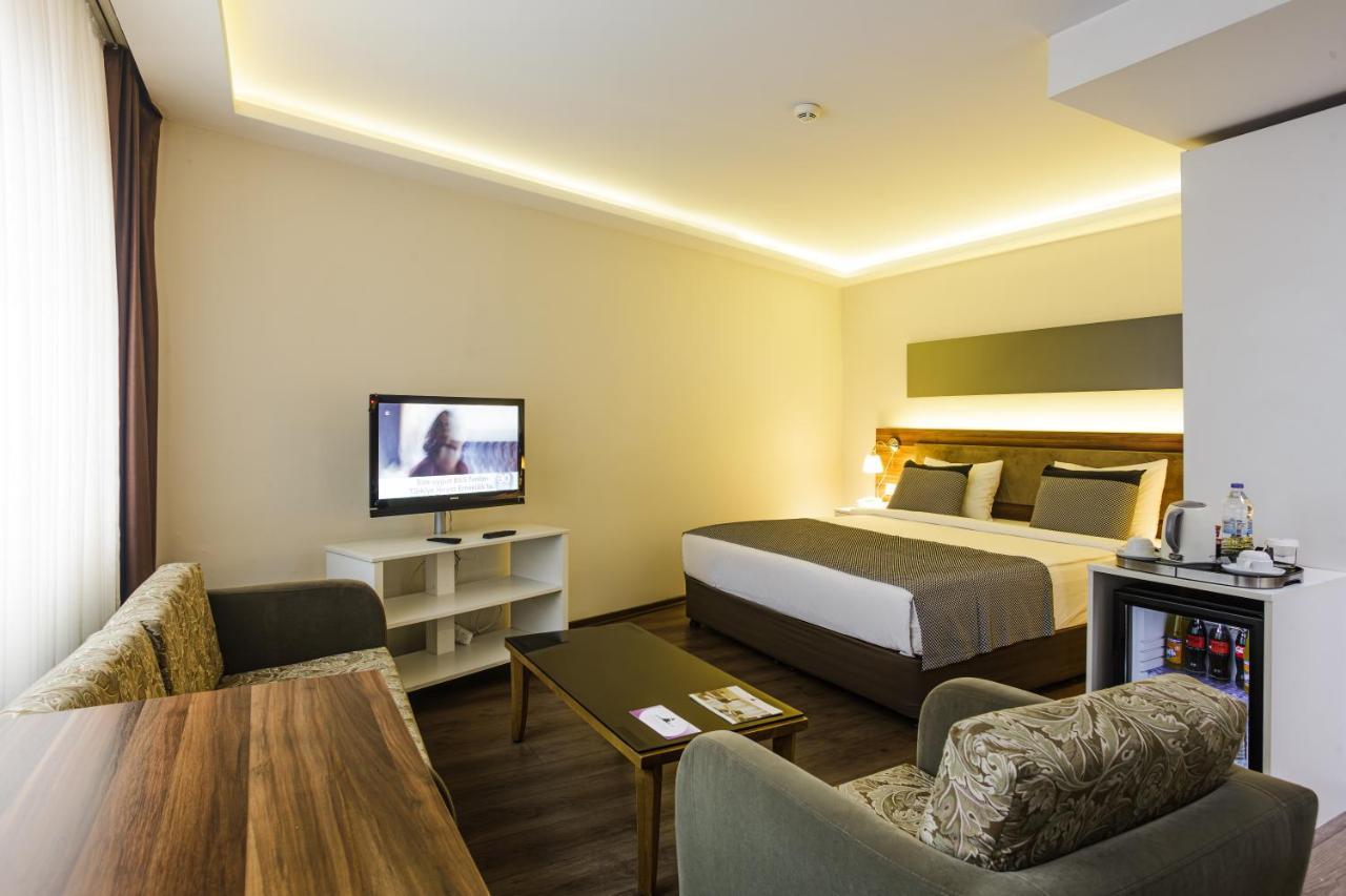 P Galata Hotel - Special Category Стамбул Екстер'єр фото