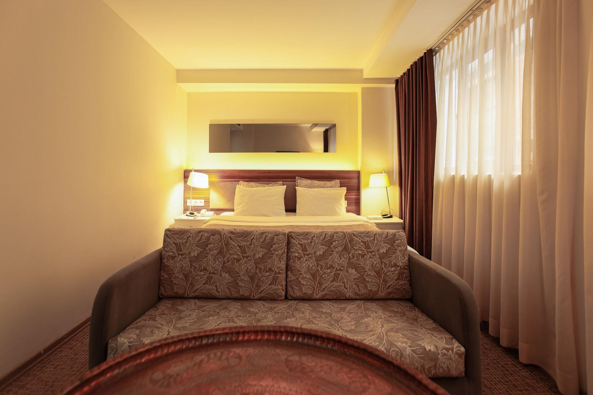 P Galata Hotel - Special Category Стамбул Екстер'єр фото